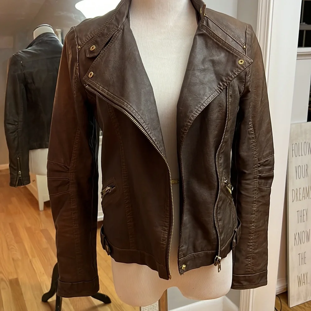 Forever 21  size small  chocolate brown Faux leather bomber jacket - Picture 5 of 7
